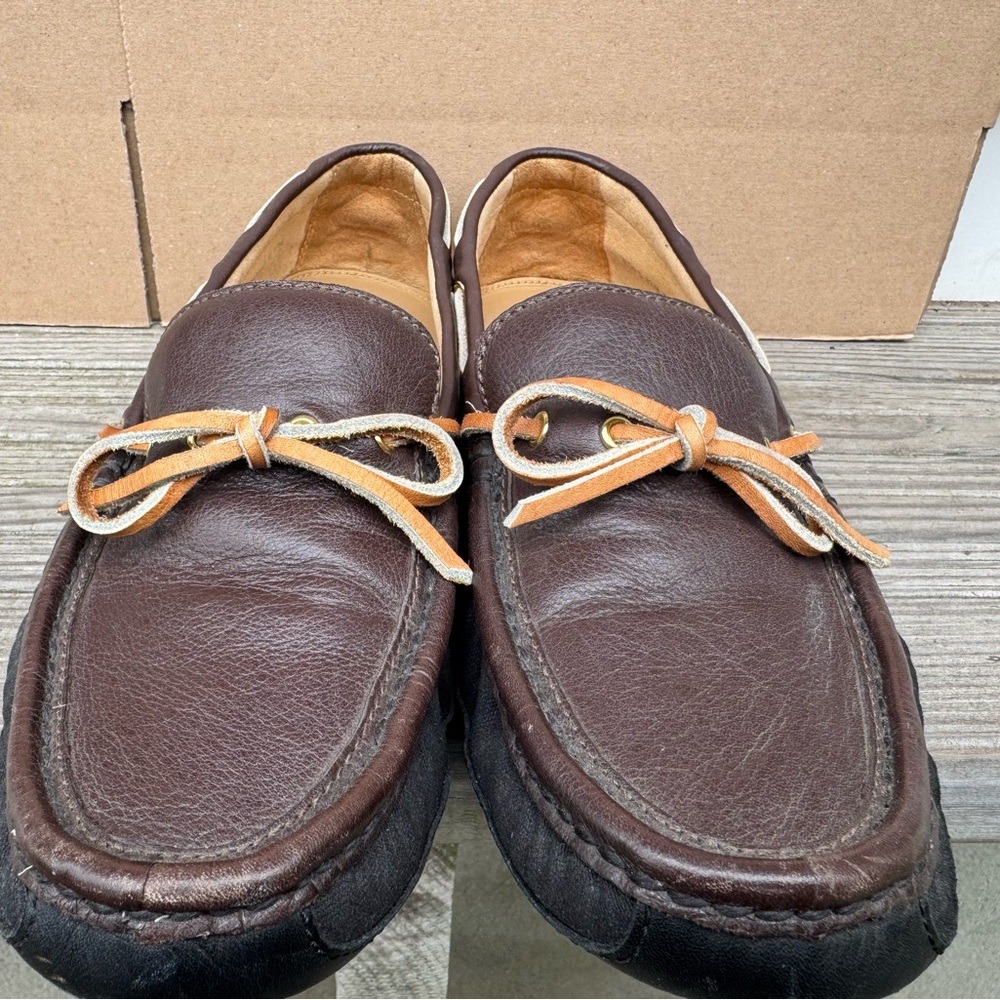 Stylish Cole Haan Men’s Size 8 1/2 Loafers Brown/Black Leather with  Accents